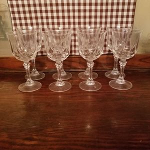 ⬇️Final Sale⬇️Crystal glassware for 8